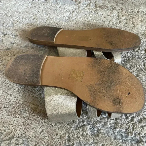 J. Crew Metallic Shimmer Gold Bali Glitter Leather Sandals Slides Flip Flops: 9 - Picture 9 of 9